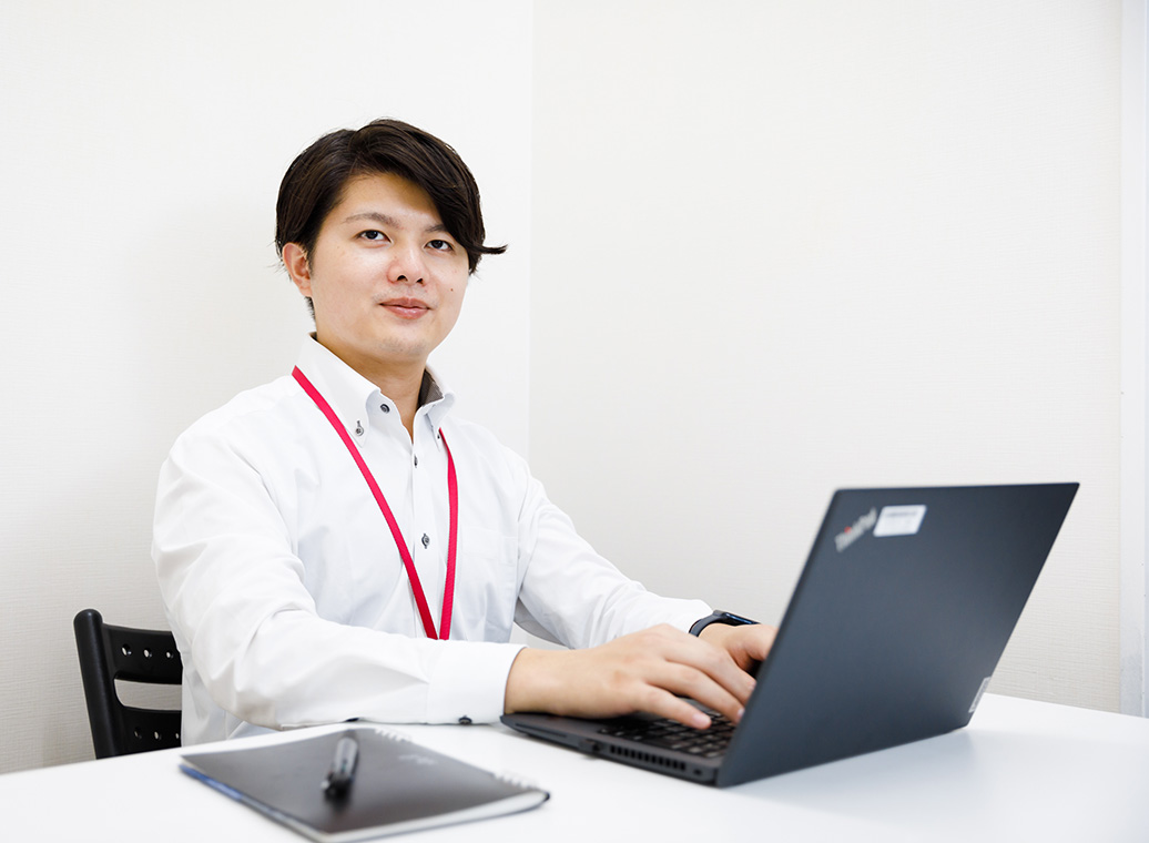 異動を経験して最も大変だったことは何ですか？また、それをどのように乗り越えましたか？